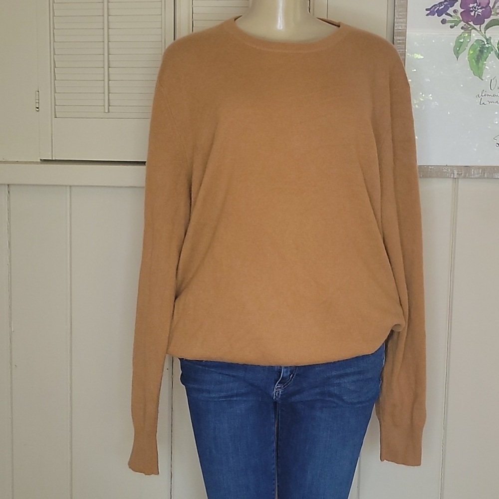 Naadam cashmere sweater, size XL